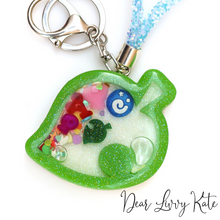 Load image into Gallery viewer, AC Leaf Liquid Shaker Keychain